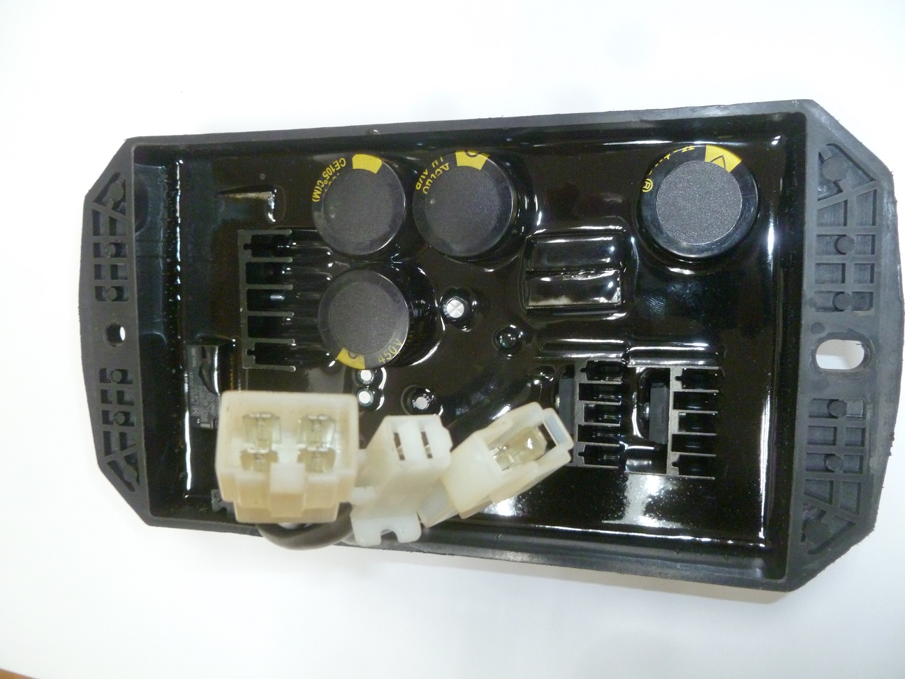 Регулятор напряжения SGG 10000EH(EHA) (230 v,8 контактов ) / AVR 230v (31140-BQ140-0001)