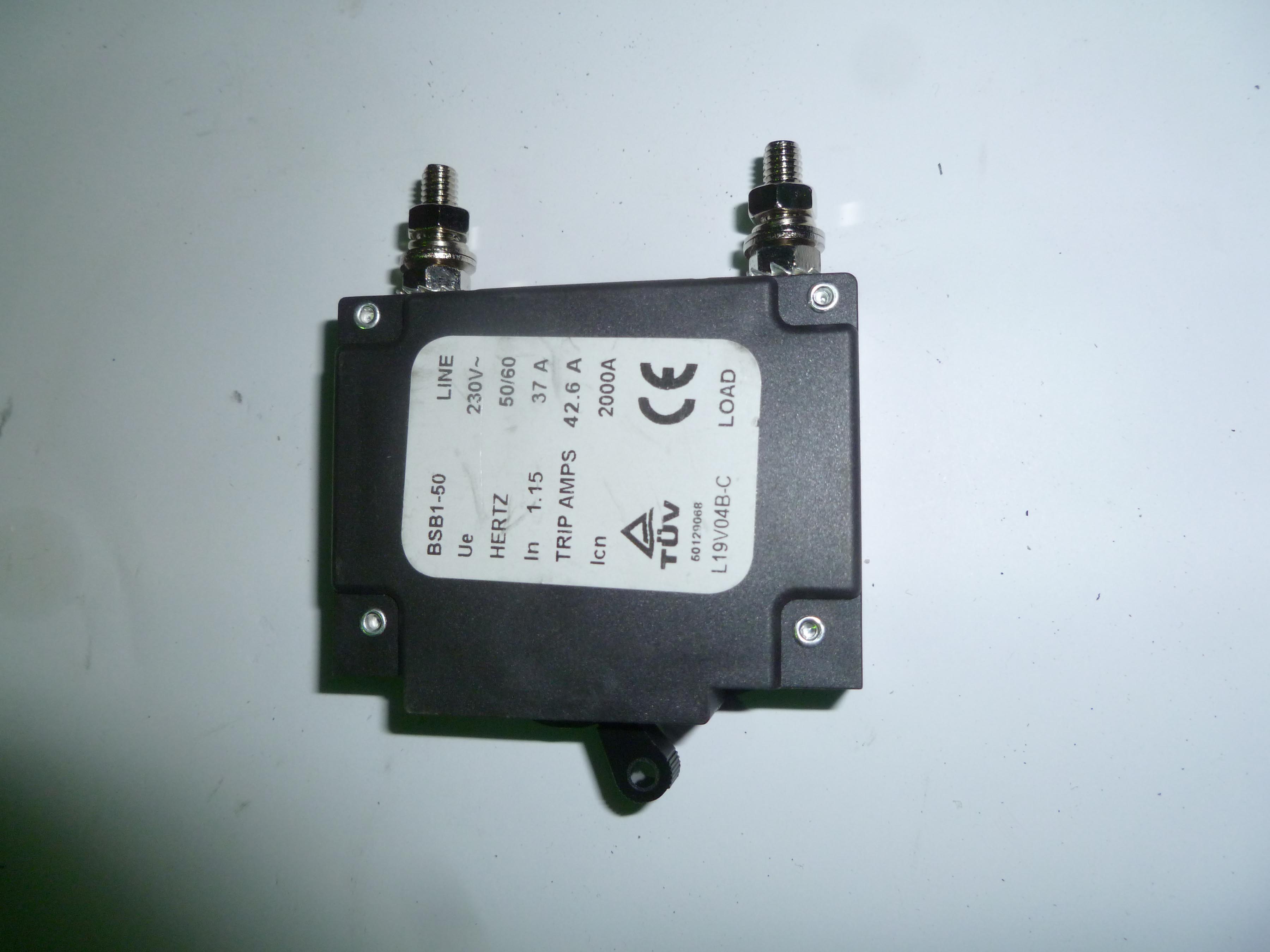 Выключатель автоматический (одинарный) 37А SGG 10000 / AC circuit breaker