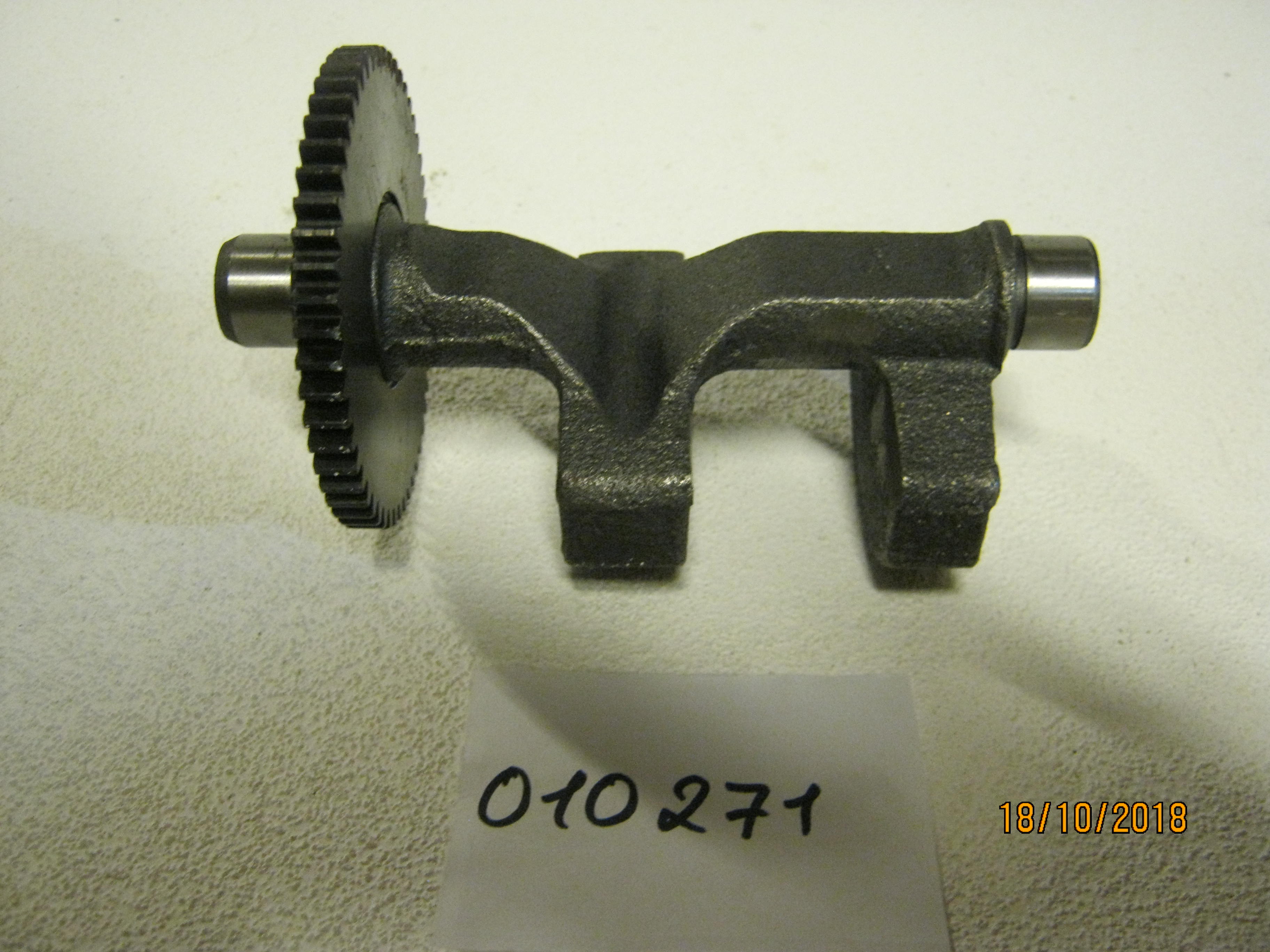 Вал балансирный SDG 6500EH,KD192FE (в сборе с шестерней) / Balance shaft assy (86-1706503,78-1706502)