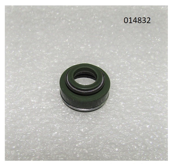 Колпачок маслосъемный SGG 7500(..),SC192FD Sc / Valve oil seal (14444-E88F-В000)