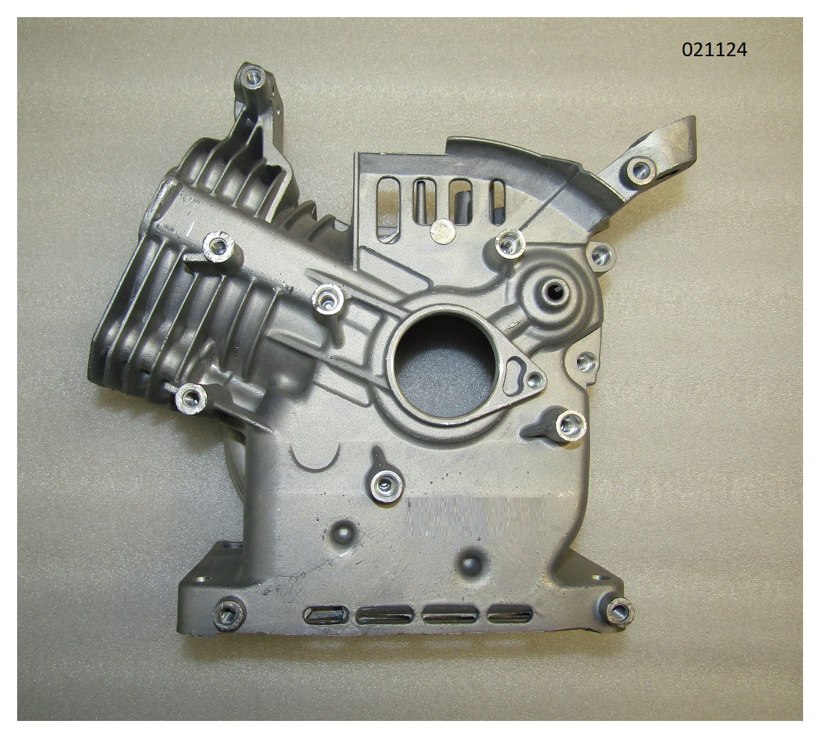 Блок двигателя GX200/Crankcase Assy