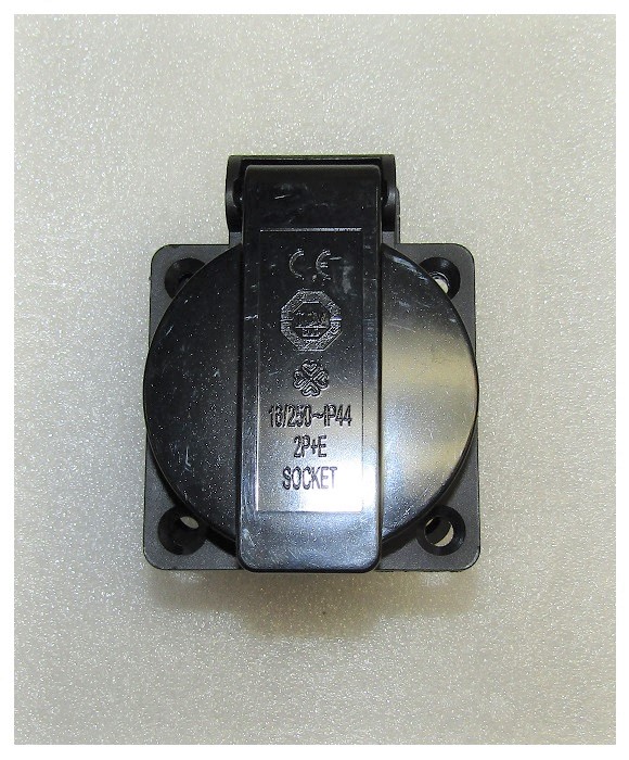 Розетка 16А 250В TSS SGG 2800EN-SGG 8000EHNA / Socket 16A-250V (04.06.35614-200003-00)