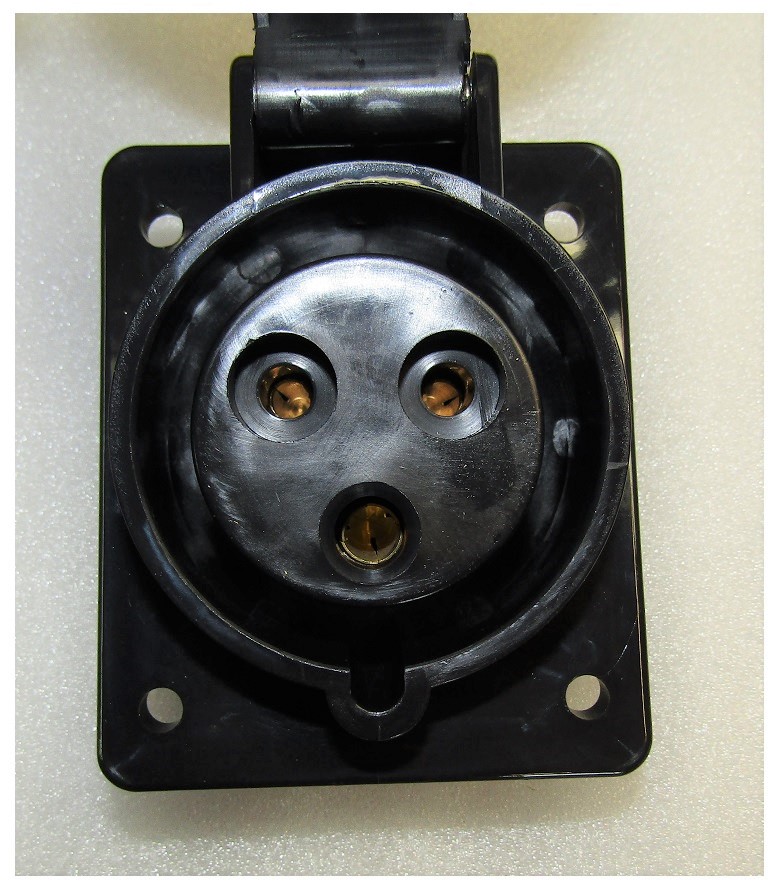 Розетка 32А 250В SGG 3200EN Duplex-8000EHNA / Socket 32A-250V (04.06.35614-200027-00)