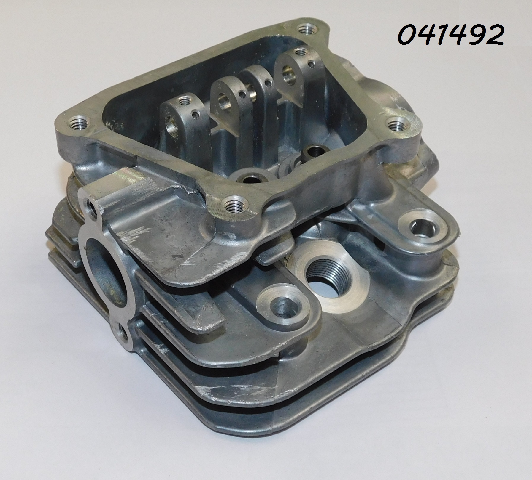 Головка блока цилиндра SGG 2400Si,KM152F / Cylinder head (03.02.12140-15201-00)