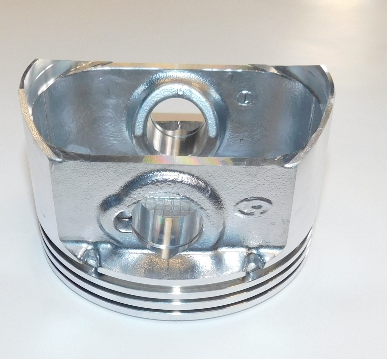 Поршень SGG 17000(..)-18000(..),2V90F (D=90 мм) / Piston kit 2V90F (13311-A2910-0002)