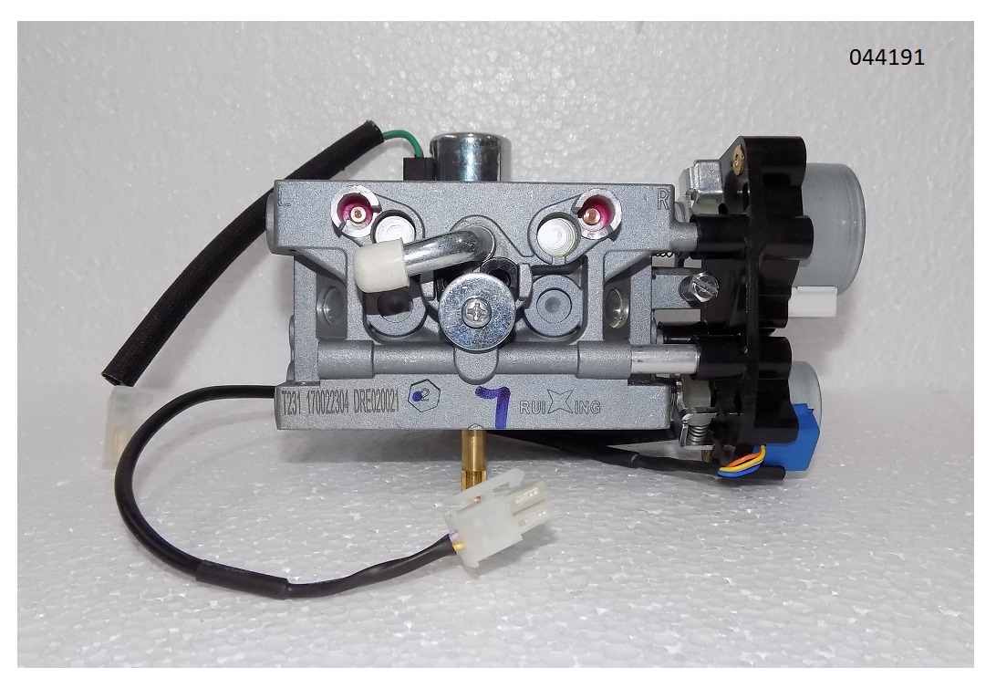 Карбюратор SGG 12000(.L.),LC2V80FD (с двумя шаговыми двигателями) Lc / Carburetor Assy (two electric damper actuators)(170022304-0001)