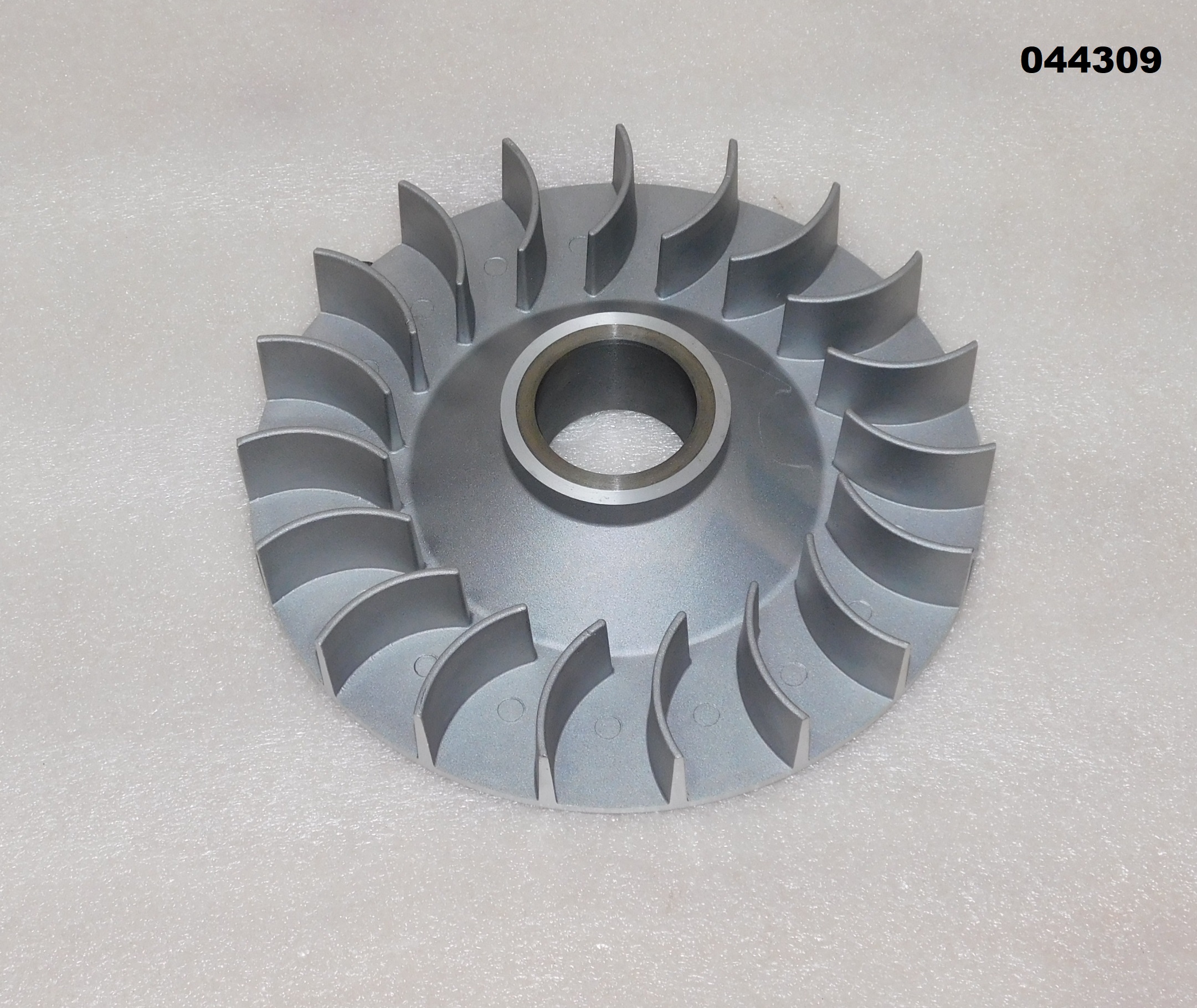 Крыльчатка альтернатора SGG 10000(..),2V78F-2 / Alternator fan (31141)