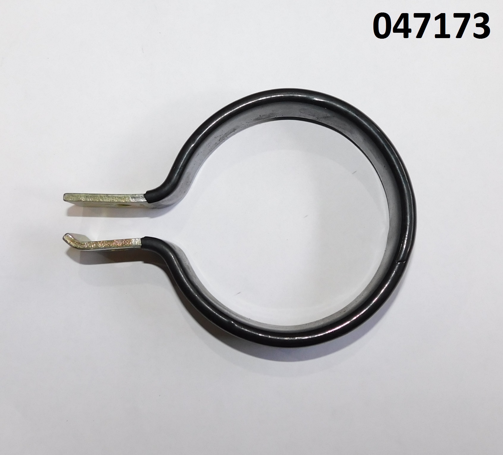 Держатель патрубка радиатора YC6A245L-D21/Clamp ring (M36D5-1118029)