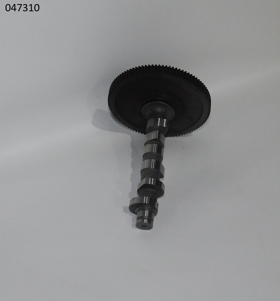 Вал распределительный SDG 11000(..),CD2V88F (в сборе с шестерней) Sh / Camshaft assy HD2V92 (Mat.code-9008 Poz.1)