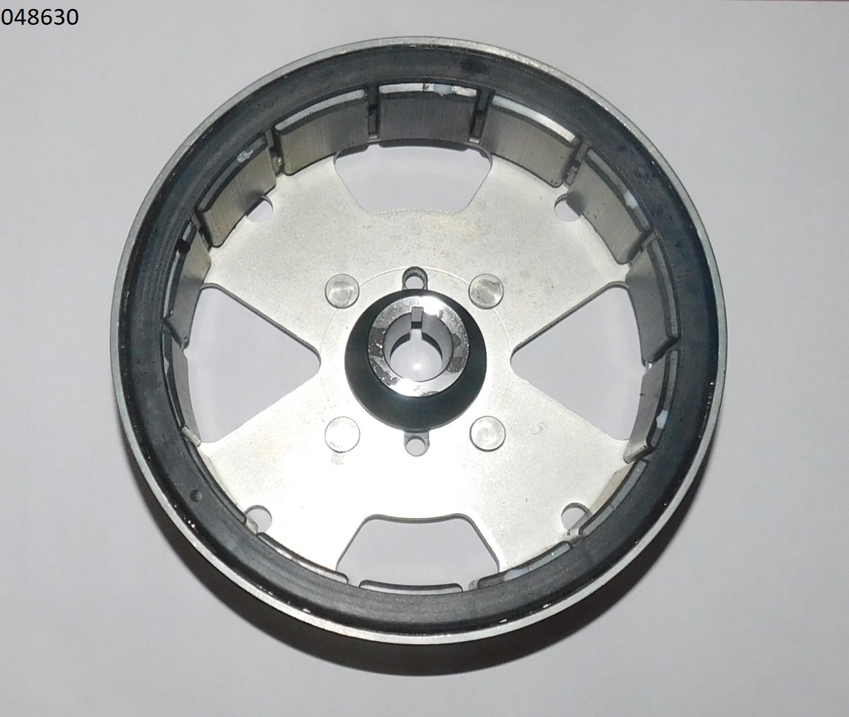 Ротор альтернатора инверторный SGG 1800Si-2400Si, KM148F,KM152F / Inverter motor rotor (02.09.30110-200001-00)