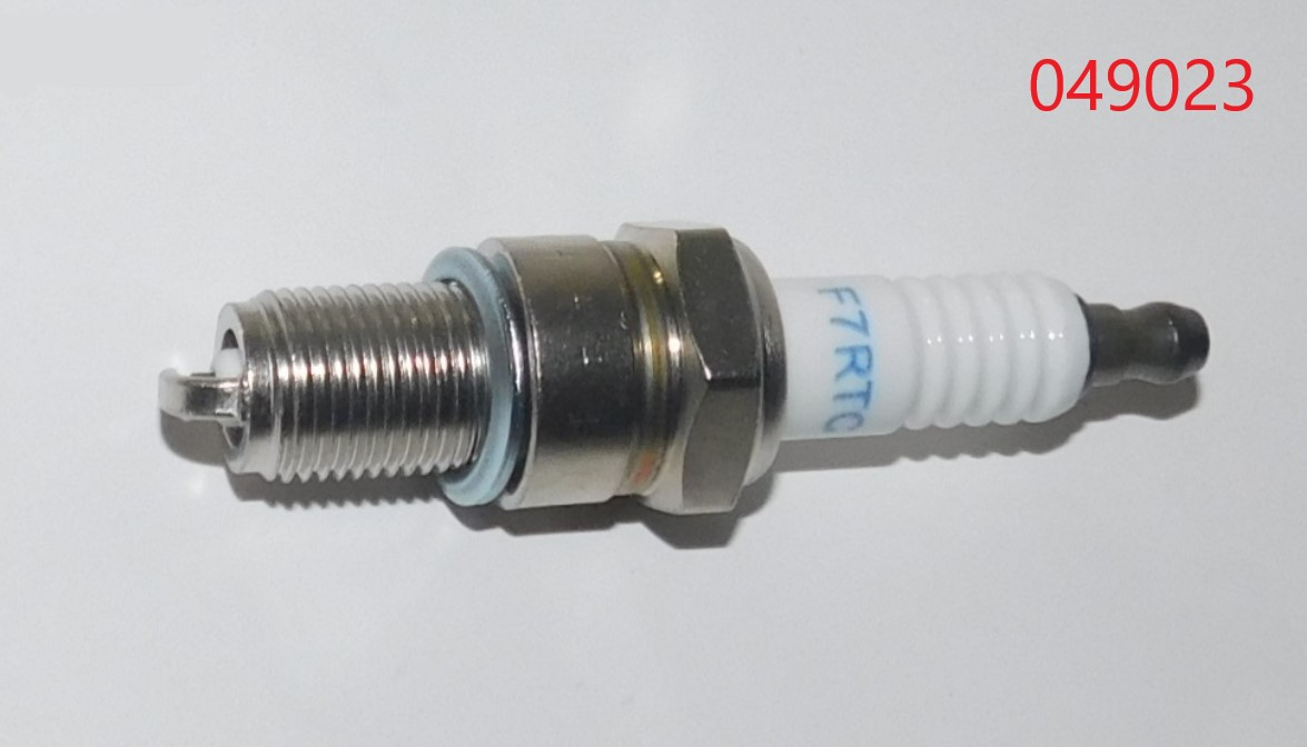 Свеча зажигания бензинового двигателя SGG 6000Ei(ESi),SV320B Sc / Spark plug (20027-00011-00)