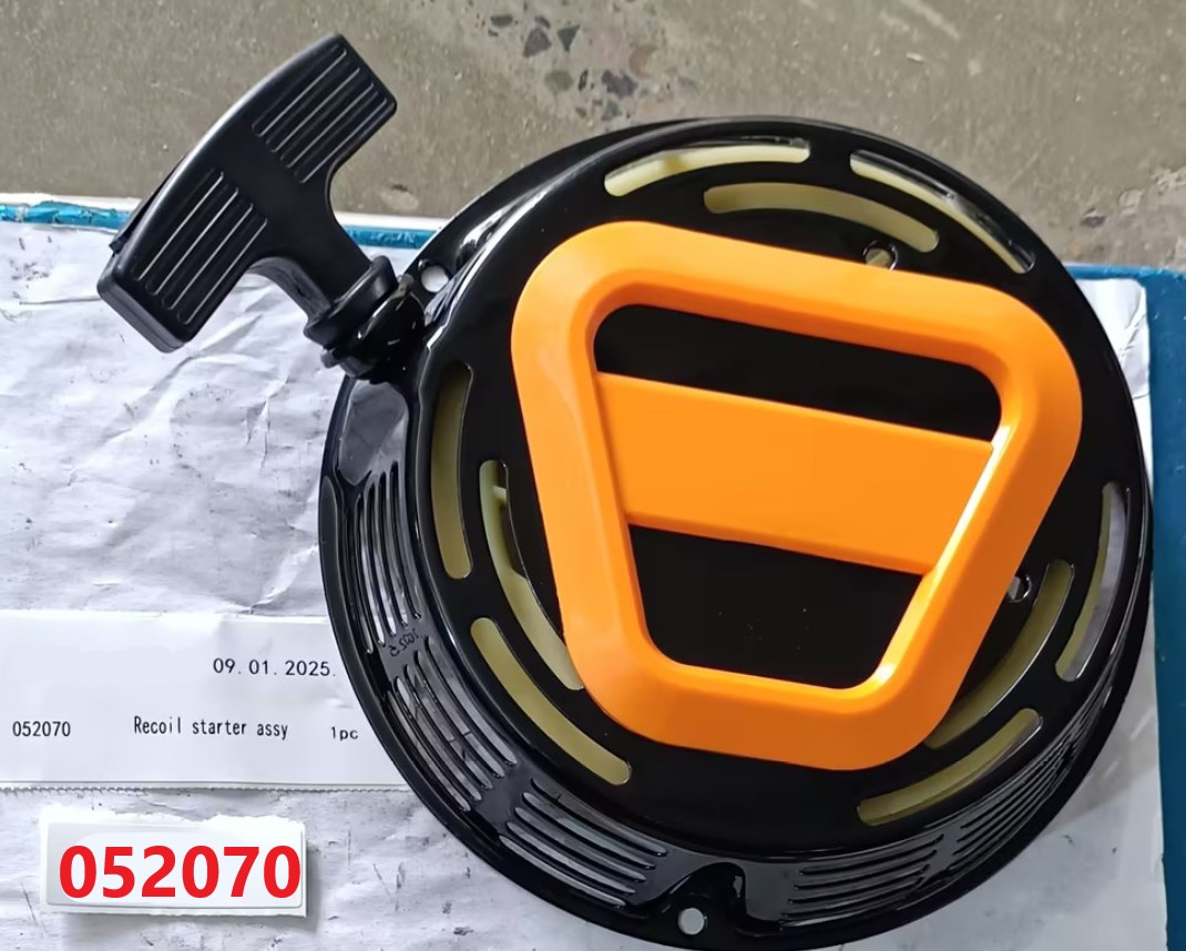 Стартер ручной в сборе SGG 7000(..)-7500(..),192FD,KP460E Lf / Recoil starter assy (23100)