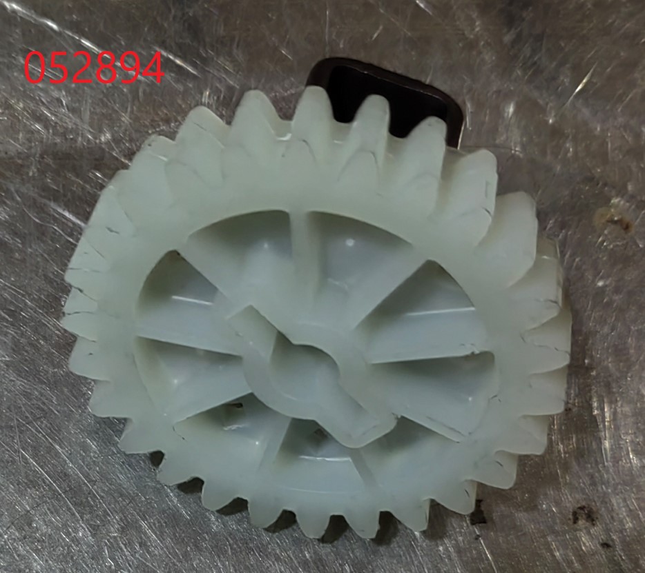 Шестерня привода насоса масляного SDG 9000(..),LT1100FE Lt / Oil pump drive gear (1.02.11.01.0001)