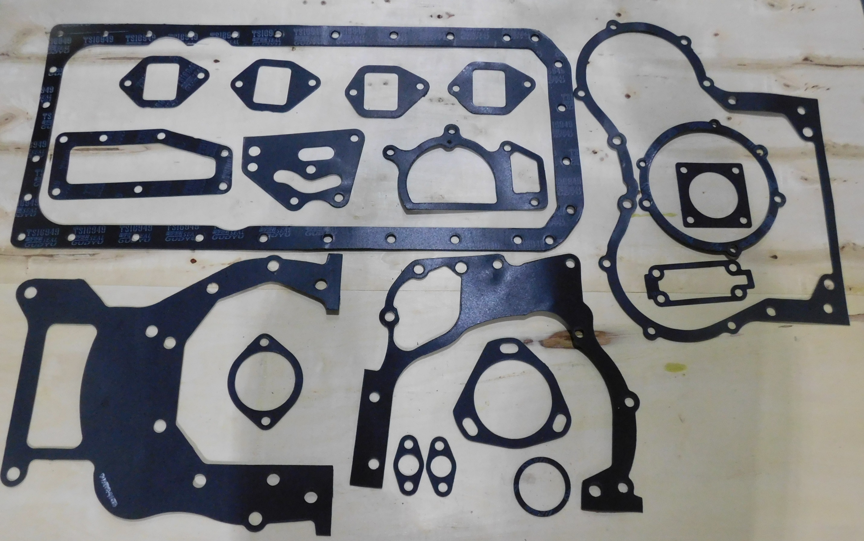 Комплект прокладок на 1 двигатель Yangdong Y4105D/Gasket,kit (19шт 15 типов)