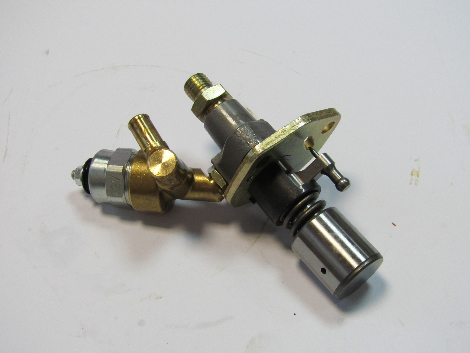 Насос топливный высокого давления с электроклапаном KM186F / Fuel Injection Pump (KM186F-12000)