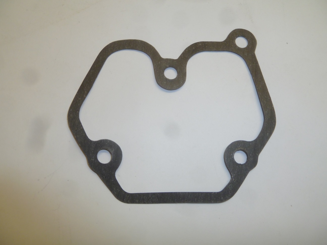 Прокладка крышки клапанов KM170 / Cylinder head cover gasket (KM168F-03003)