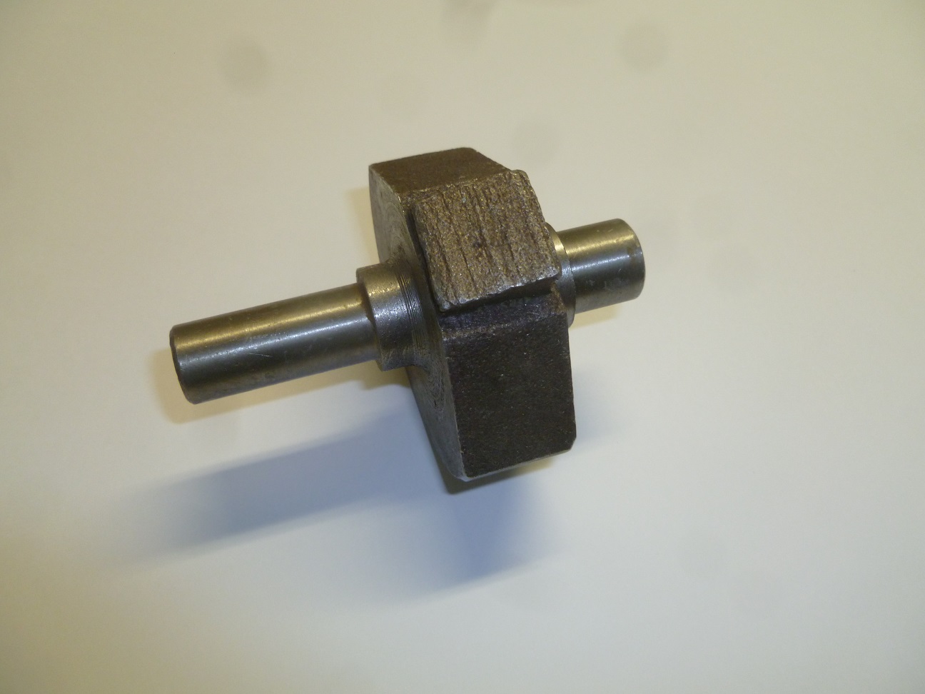 Вал балансир вибратора (L=90мм)/Vibrator balancer shaft, (М128100003-04)